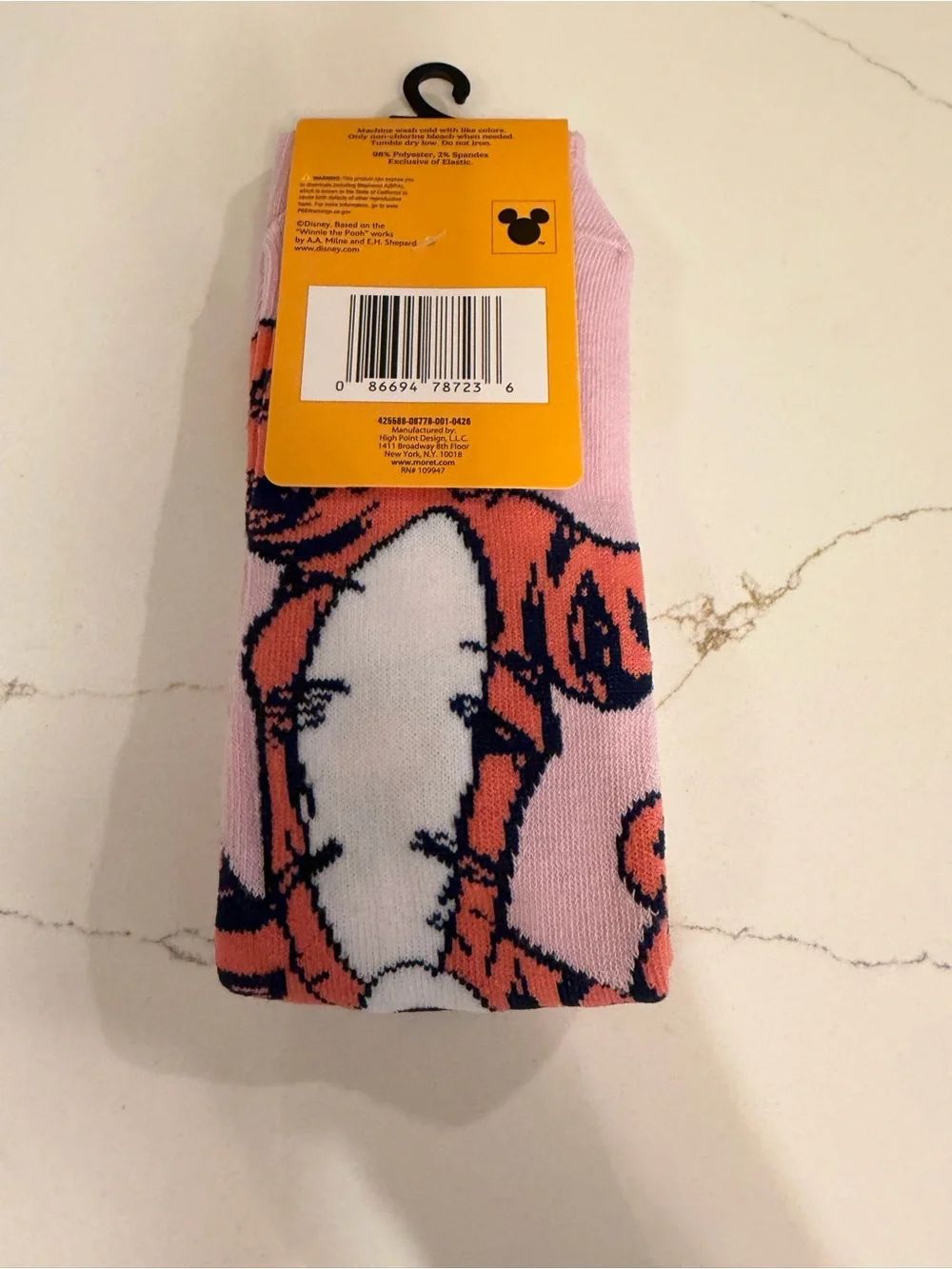 NWT Disney Winnie the Pooh Tigger Pink Star Crew Socks Shoe Size 6.5-12
